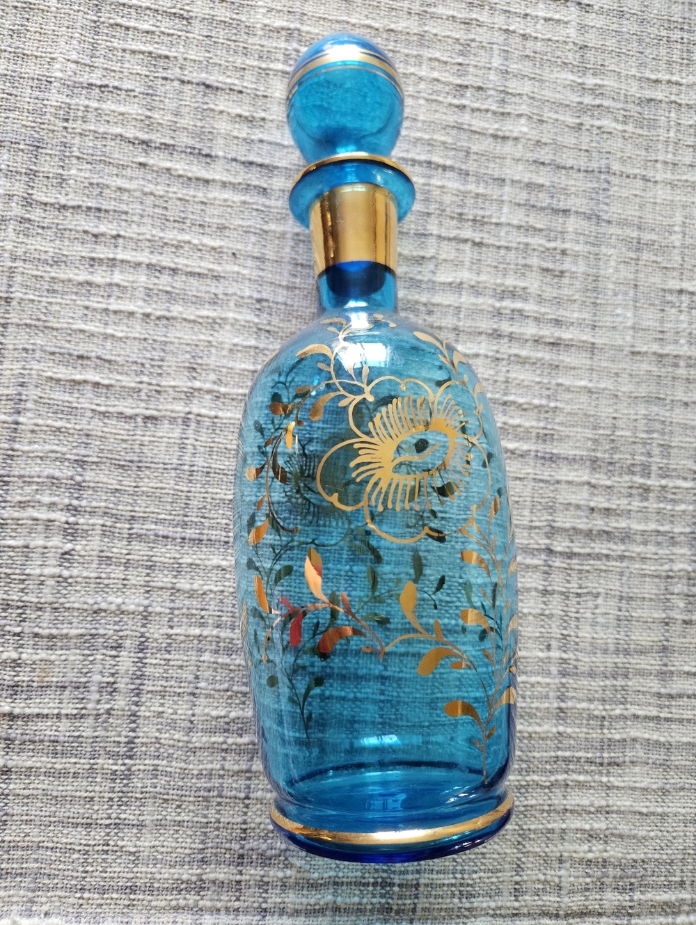 VINTAGE! Blue Glass Decanter, Gold Overlay, With 4 Blue Cordials| BEAUTIFUL Set! - Picture 3 of 4